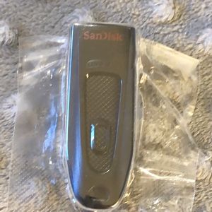 SanDisk 512GB Ultra USB 3.0 Flash Drive - SDCZ48-512G-G46 NWOT / UNUSED